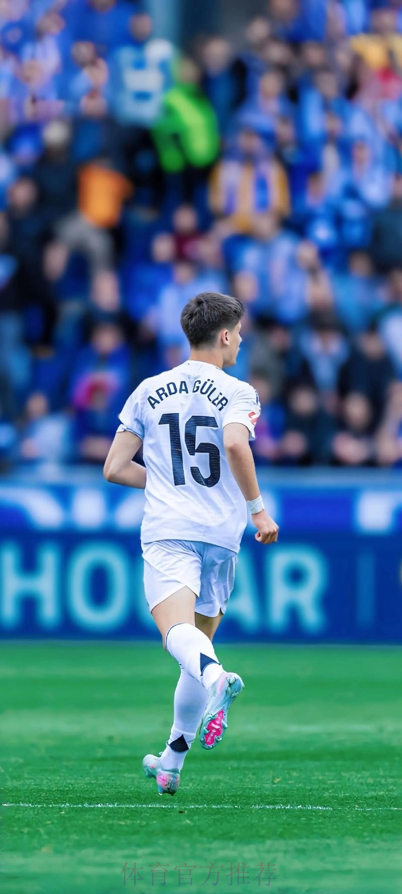 记者:罗德里戈小腿没受伤 卡马文加预计可以出战 记者:罗德里戈小腿没受伤 卡马文加预计可以出战